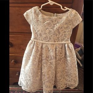 Sweet occasion dress. Beautiful on.